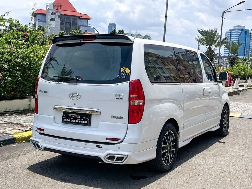 2018 Hyundai H-1 Royale Limited MPV