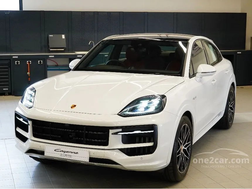 2026 Porsche CAYENNE S E-Hybrid Coupe