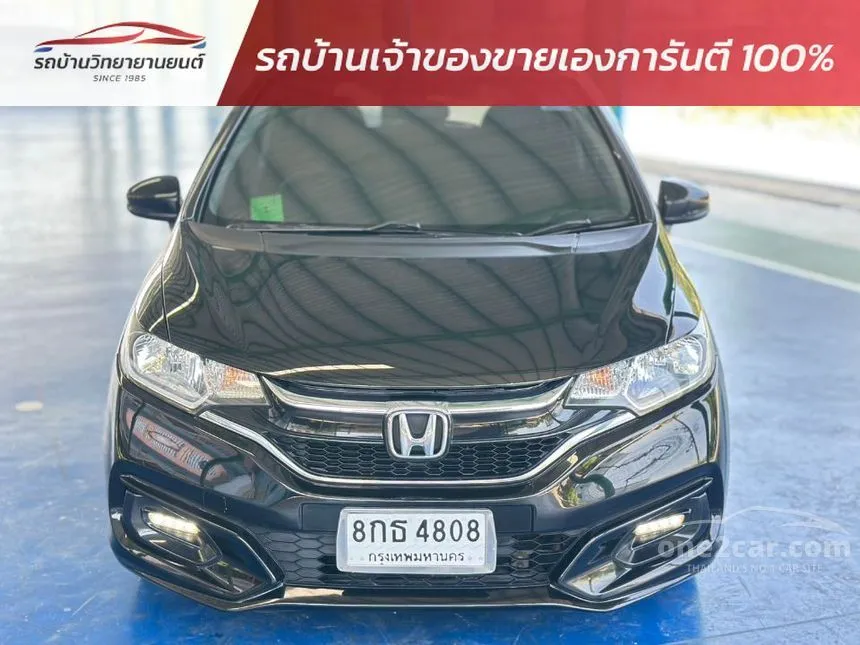 2019 Honda JAZZ V Hatchback
