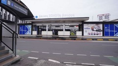 Nama Toyota Rangga Kini Tercantum di Halte Pasar Senen TransJakarta