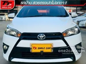 2015 Toyota YARIS 1.2 J Hatchback