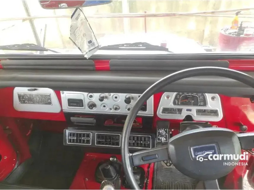 1982 Toyota Land Cruiser FJ40 Jeep
