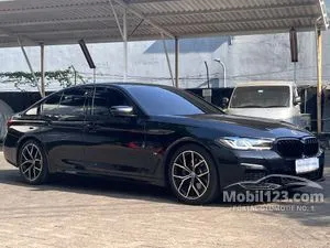 2023 BMW 520i 2.0 M Sport Sedan
