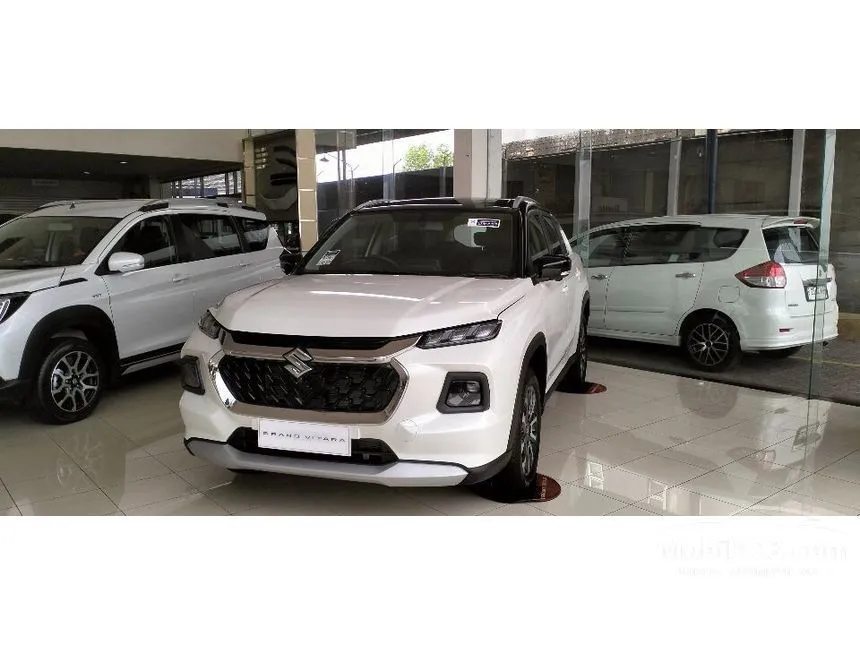 Jual Mobil Suzuki Grand Vitara 2023 GX MHEV Two Tone 1.5 di Jawa Barat Automatic SUV Putih Rp 368.300.000