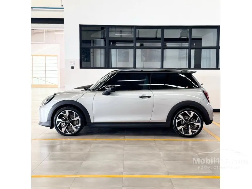 2024 MINI Cooper S 3 Door Hatchback
