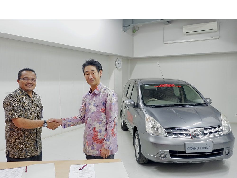 Nissan Donasikan Grand Livina untuk Bantu Pendidikan Siswa