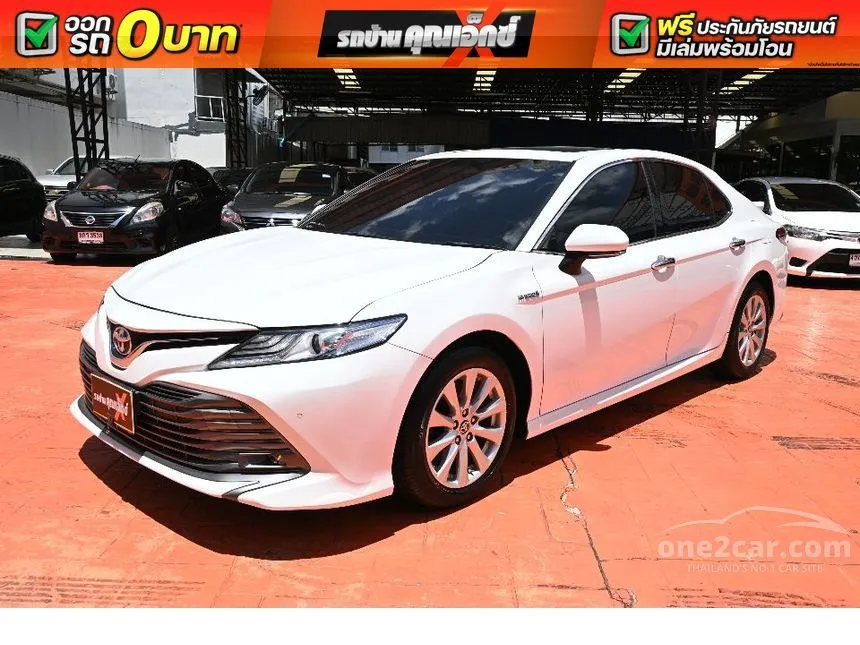 2019 Toyota CAMRY Hybrid Sedan