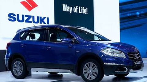 New Suzuki SX4 S-Cross Lebih Segar (Video)