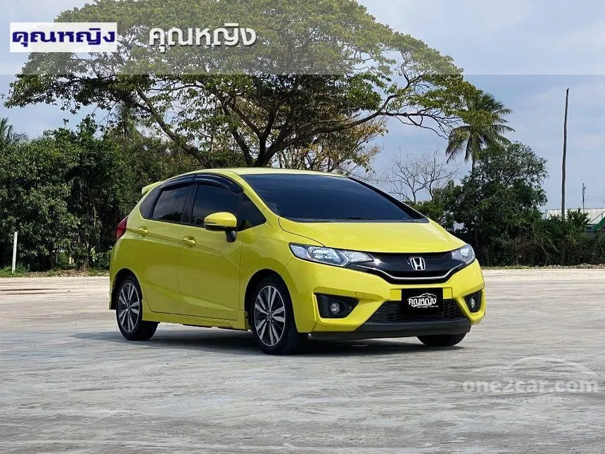 2015 Honda JAZZ SV Hatchback