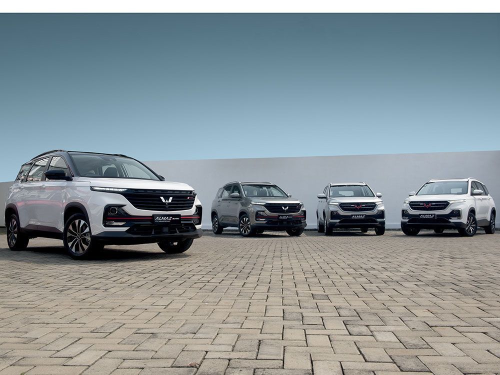 Melihat Keunggulan Keluarga Wuling Almaz dan Detail Harganya