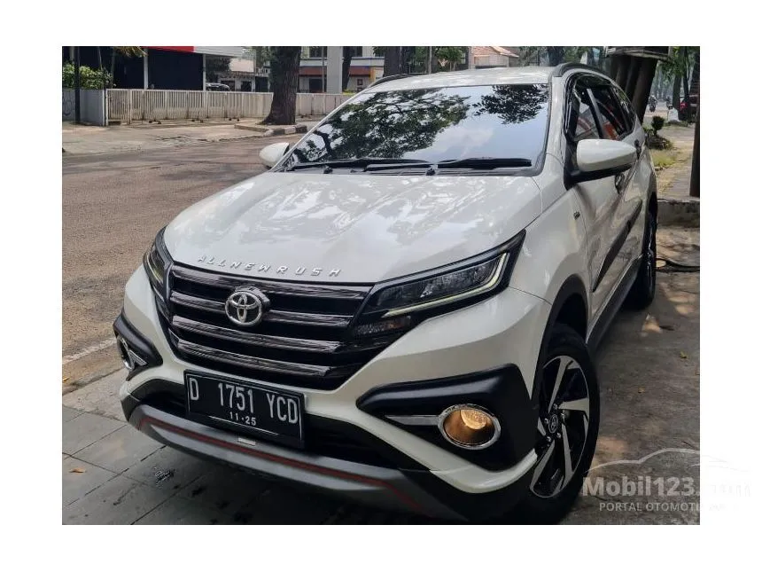 Jual Mobil Toyota Rush 2020 TRD Sportivo 1.5 di Jawa Barat Automatic SUV Putih Rp 240.000.000