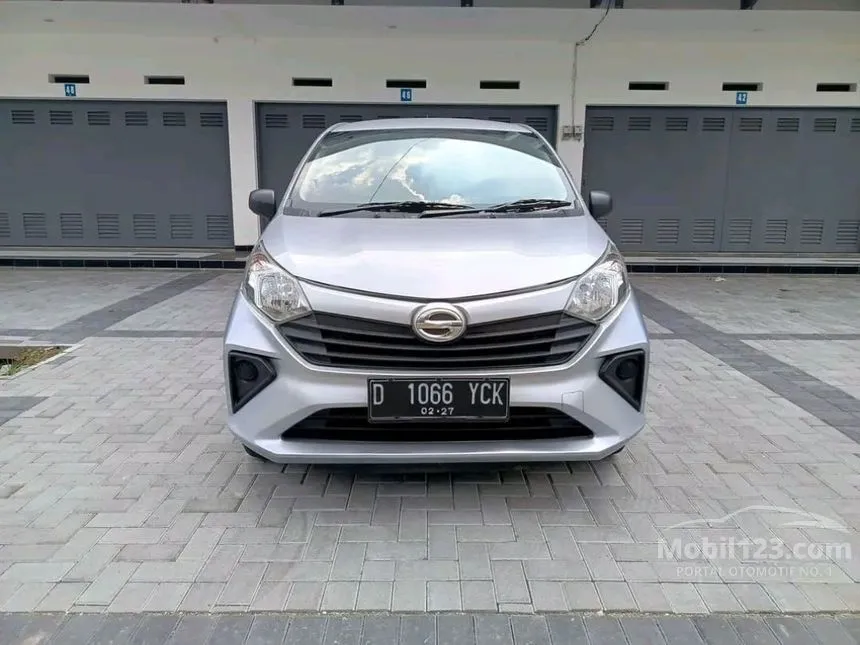 Jual Mobil Daihatsu Sigra 2022 D 1.0 di Jawa Barat Manual MPV Silver Rp 113.000.000