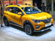 PROMO KHUSUS KARYAWAN, GURU, TNI DAN POLRI RENAULT TRIBER AUTOMATIC DAN MANUAL