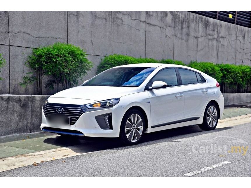 Hyundai Ioniq 2018 Hybrid BlueDrive HEV 1.6 in Kuala Lumpur Automatic