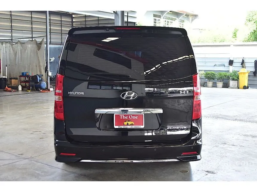 2022 Hyundai H-1 Elite NS Van