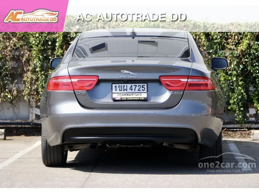 2019 Jaguar XE R-SPORT Sedan