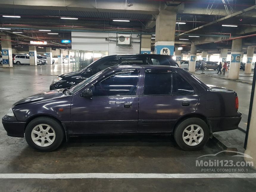 1995 Suzuki Esteem Sedan