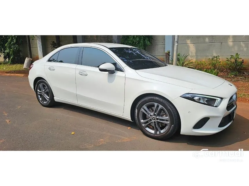 2021 Mercedes-Benz A200 progressive line Hatchback