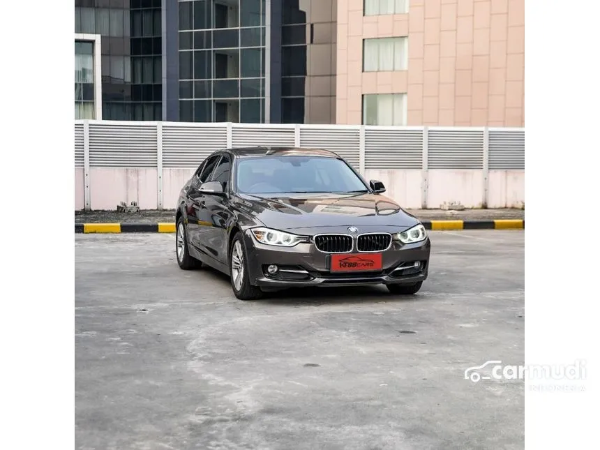 2014 BMW 320i Sport Sedan