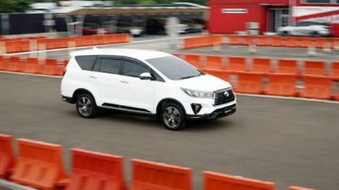 Selain Zenix, Toyota Masih Jual Kijang Innova Diesel Generasi Lama