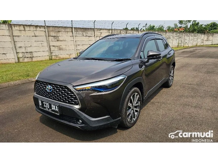 2021 Toyota Corolla Cross Hybrid SUV