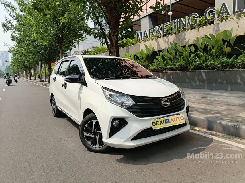 2022 Daihatsu Sigra R Deluxe MPV