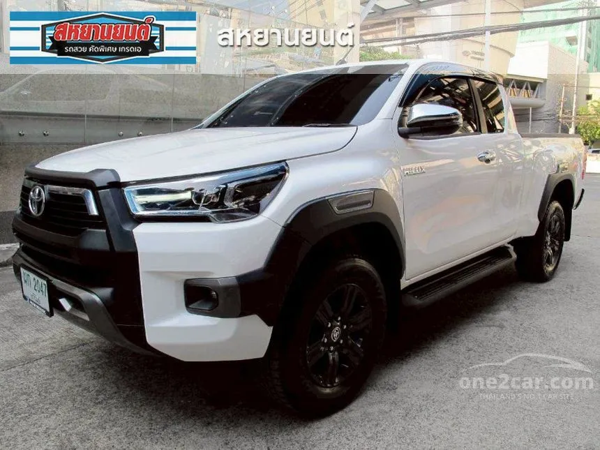 2025 Toyota HILUX REVO Prerunner Entry Smart Cab Pickup