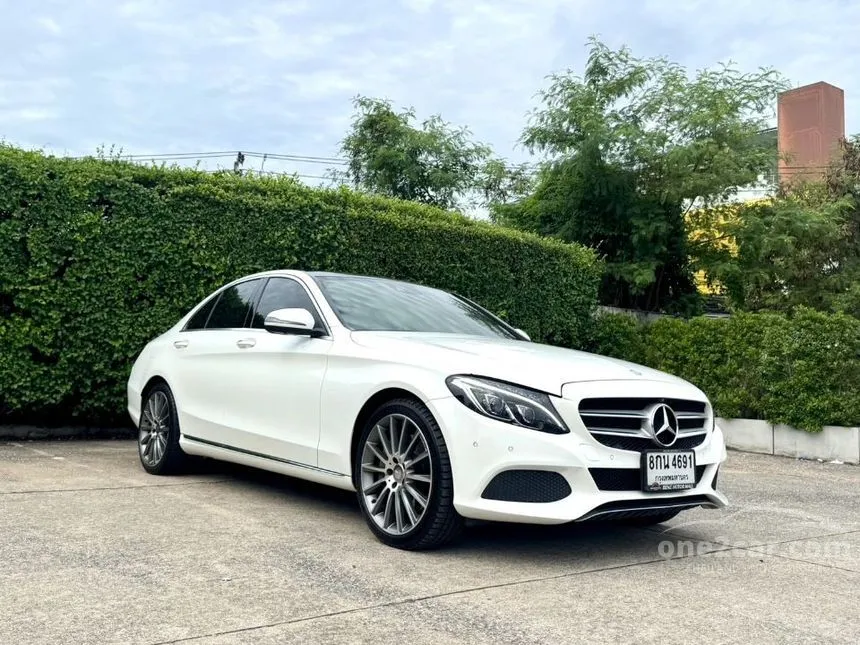 2017 Mercedes-Benz C350 e AMG Dynamic Sedan