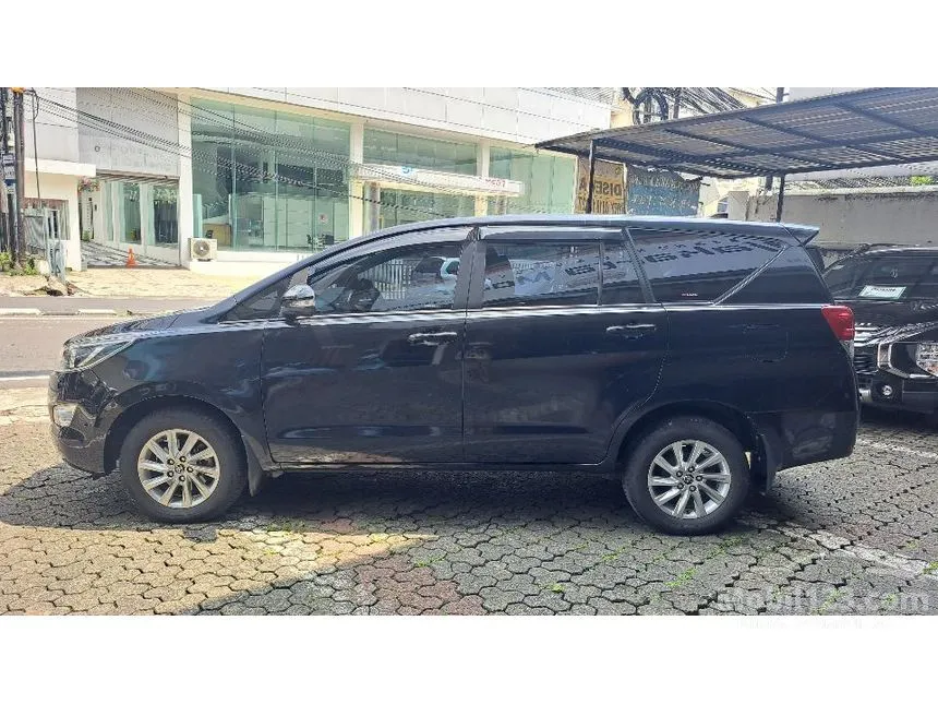 2016 Toyota Kijang Innova V MPV