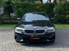 ( TDP 100jt ) BMW 530i 2.0 M-SPORT AT 2020 Hitam • Black Sapphire on Black Kondisi Istimewa Dan Dijamin Siap Pakai #kawanmobilbekas
