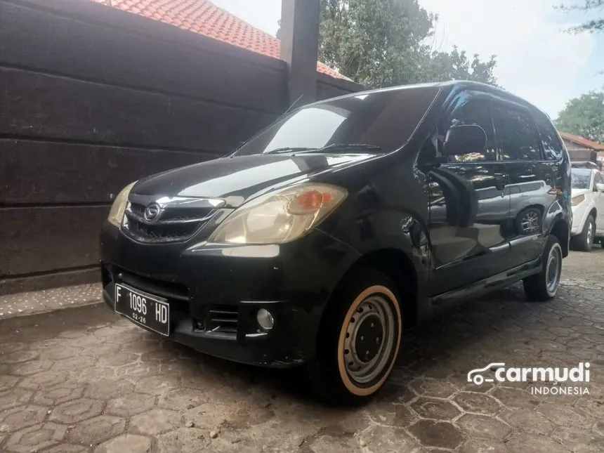 2011 Daihatsu Xenia Li DELUXE MPV