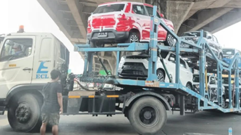Mobil Diduga Suzuki S-Presso Tertangkap Kamera di Indonesia