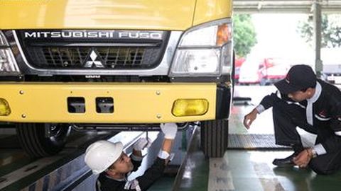 Fuso Beri Keringanan untuk Perbaikan Kendaraan Korban Banjir