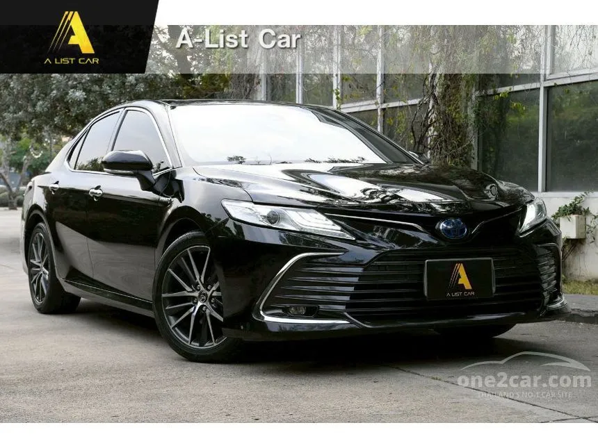 2021 Toyota CAMRY HEV Premium Sedan