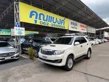 2012 Toyota FORTUNER 3.0 (ปี 12-15) V 4WD SUV