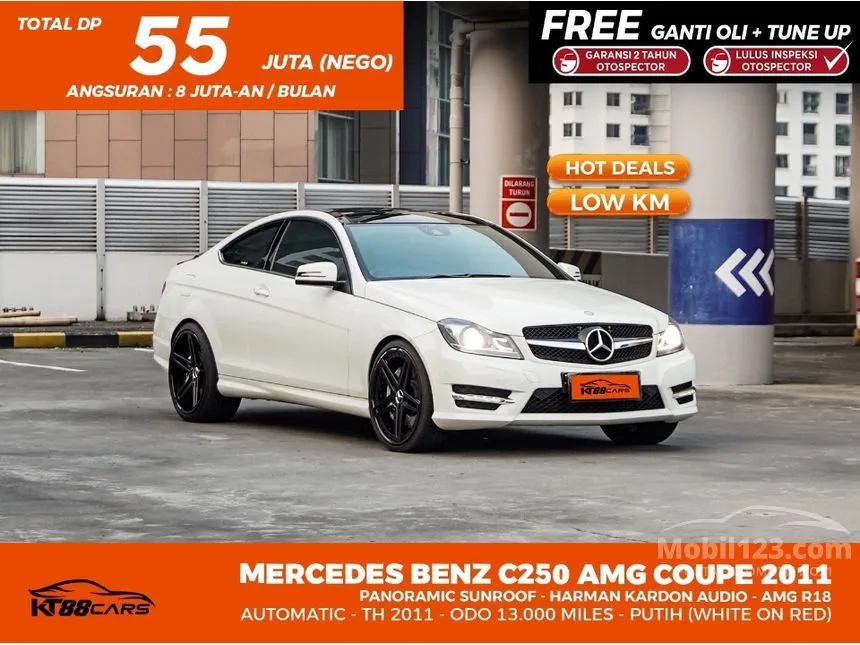 2011 Mercedes-Benz C250 AMG Coupe