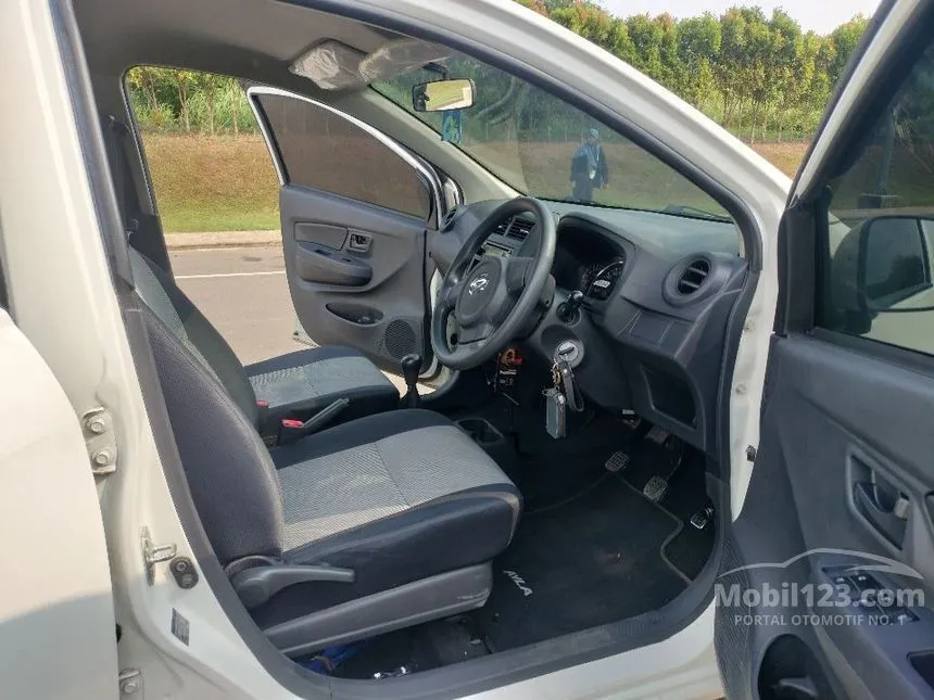 2019 Daihatsu Ayla M Hatchback