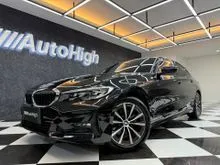 2021 BMW 320i 2.0 Sport Sedan [Km5.000] Nik2021 Black On Black Speedo Digital PBD Free Service 5Thn #AUTOHIGH #BEST DEAL