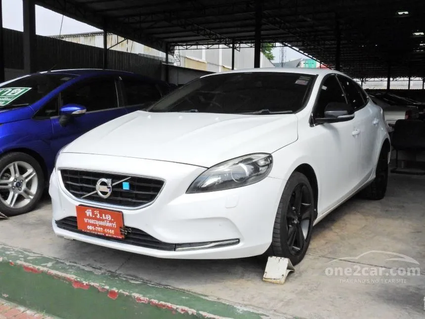 2013 Volvo V40 T5 Wagon