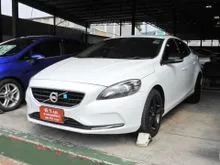 2013 Volvo V40 2.5 (ปี 13-16) T5 Wagon