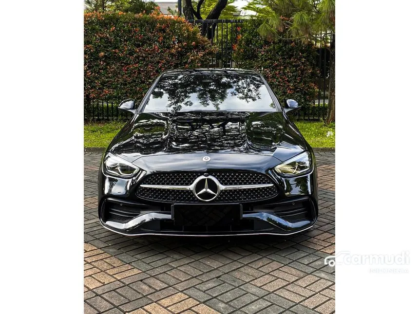 2022 Mercedes-Benz C300 AMG Line Sedan