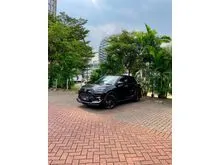 2022 Toyota Raize 1.0 GR Sport (1 Tone) SUV mobil kecil irit