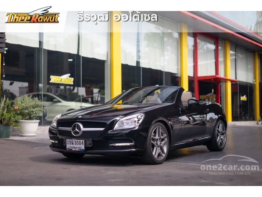 2012 Mercedes-Benz SLK200 AMG Sports Convertible