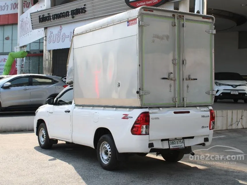 2022 Toyota Hilux Revo Entry Pickup
