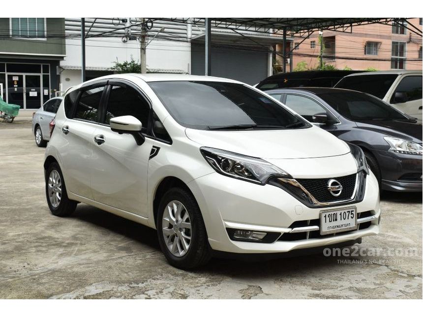 Nissan note 2019 гибрид