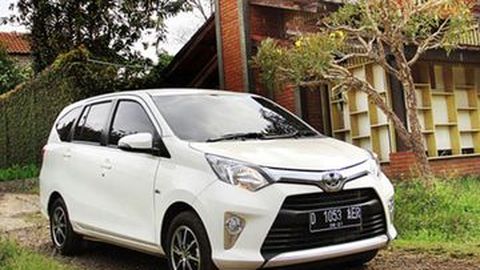 Pasar Mobil 2019: Kredit Ketat dan Tren Taksi Online Ganggu Penjualan LCGC