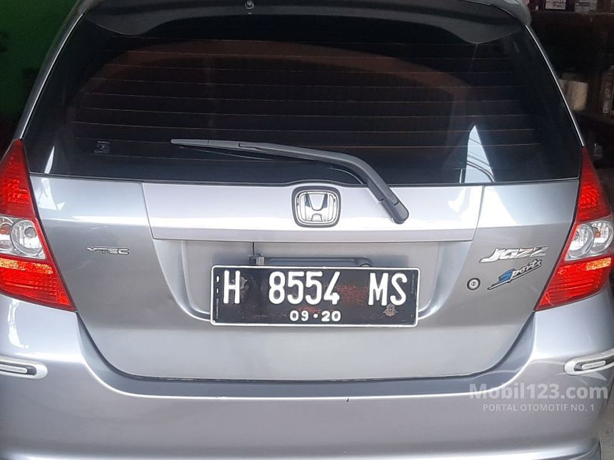 Jual Mobil  Honda Jazz  2005  VTEC  1 5 di Jawa Tengah 