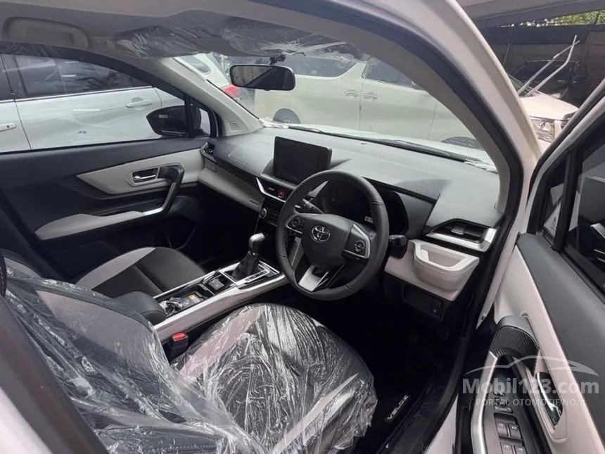2025 Toyota Veloz Q (Premium Color) MPV