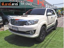 2015 Toyota Fortuner 3.0 (ปี 12-15) V SUV AT