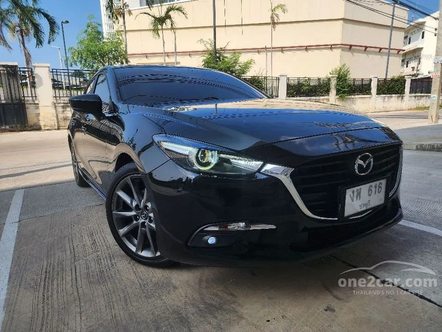 2018 Mazda 3 SP Sedan